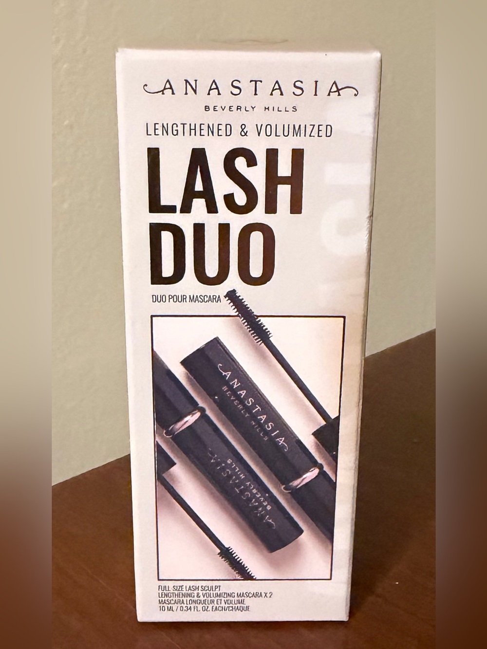 Anastasia Beverly Hills
Lengthened & Volumized Lash Duo Black Black